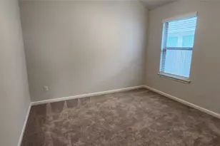 652 Los Olives Ln, Liberty Hill, TX 78641 - Photo 15