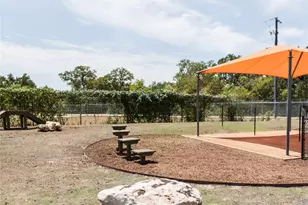 652 Los Olives Ln, Liberty Hill, TX 78641 - Photo 29