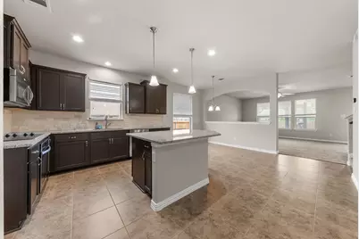 1000 Farm Creek Cove, Hutto, TX 78634 - Photo 23