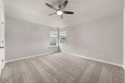 1000 Farm Creek Cove, Hutto, TX 78634 - Photo 31