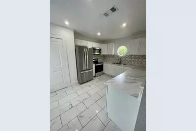 1109 Brentwood Street #A, Austin, TX 78757 - Photo 5