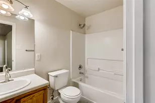 1700 Anise Dr, Austin, TX 78741 - Photo 19
