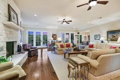 3004 Travis Lakeside Drive, Spicewood, TX 78669 - Photo 15