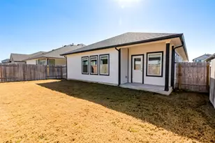 141 Yellowstone Dr, Kyle, TX 78640 - Photo 31