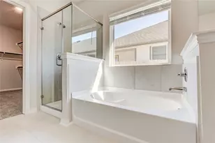 141 Yellowstone Dr, Kyle, TX 78640 - Photo 23