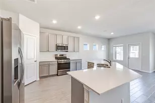 141 Yellowstone Dr, Kyle, TX 78640 - Photo 13