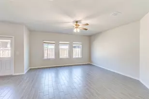 141 Yellowstone Dr, Kyle, TX 78640 - Photo 7