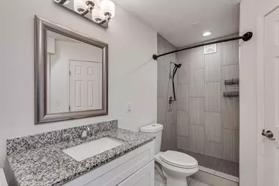 935 La Posada Drive #156, Austin, TX 78752 - Photo 15