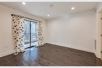 935 La Posada Drive #156, Austin, TX 78752 - Photo 11