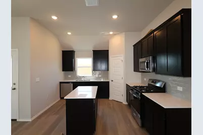 4605 Lava Island Drive, Austin, TX 78747 - Photo 5