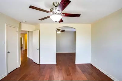 122 Quail Hollow Drive, Hutto, TX 78634 - Photo 15