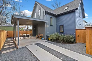 205 W Croslin St, Austin, TX 78752 - Photo 17