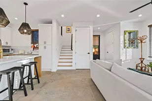 205 W Croslin St, Austin, TX 78752 - Photo 25