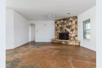 2610 Fm 3061, Thorndale, TX 76577 - Photo 9