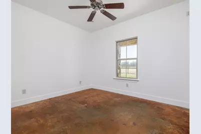 2610 Fm 3061, Thorndale, TX 76577 - Photo 27