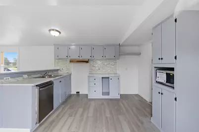376 Rae Lane #A, Jarrell, TX 76537 - Photo 5