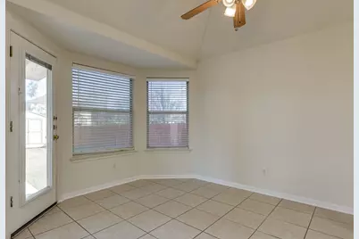 6007 Lone Star Court, Hutto, TX 78634 - Photo 13