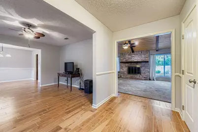 9201 Heatherwood Drive, Austin, TX 78748 - Photo 7