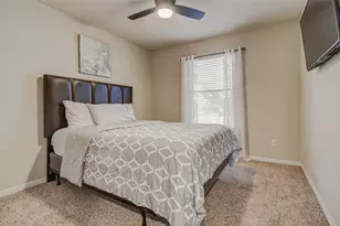 10614 Black Wolf Bay, San Antonio, TX 78245 - Photo 15