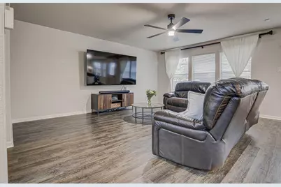 10614 Black Wolf Bay, San Antonio, TX 78245 - Photo 3
