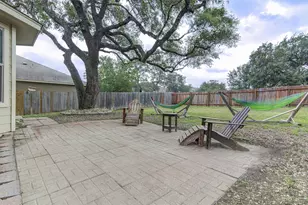 10614 Black Wolf Bay, San Antonio, TX 78245 - Photo 27