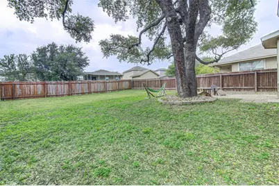 10614 Black Wolf Bay, San Antonio, TX 78245 - Photo 33