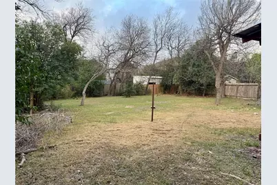 503 Brentwood Street, Austin, TX 78752 - Photo 3