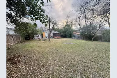 503 Brentwood Street, Austin, TX 78752 - Photo 5