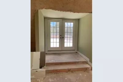 18501 N Venture Drive, Point Venture, TX 78645 - Photo 11