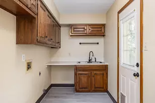 9900 Winding Oak Cir, Austin, TX 78750 - Photo 29