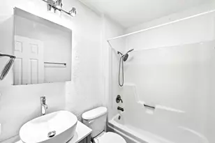 10604 Lanshire Dr, Austin, TX 78758 - Photo 13
