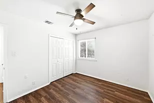 10604 Lanshire Dr, Austin, TX 78758 - Photo 15
