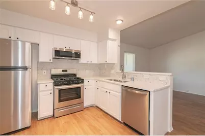 10604 Lanshire Drive #B, Austin, TX 78758 - Photo 7