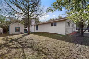 812 George St, Taylor, TX 76574 - Photo 23