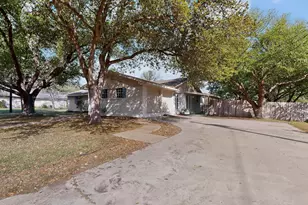 812 George St, Taylor, TX 76574 - Photo 23