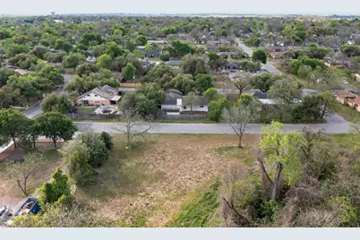 812 George Street, Taylor, TX 76574 - Photo 33