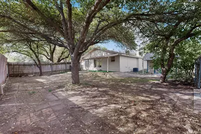 812 George Street, Taylor, TX 76574 - Photo 25
