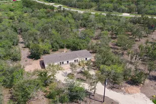 123 Baylen Clifton Ln, Lockhart, TX 78644 - Photo 37