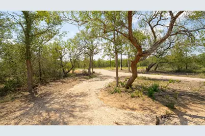 123 Baylen Clifton Lane, Lockhart, TX 78644 - Photo 7