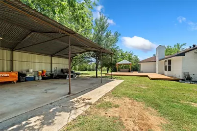372 Hidden Oaks Drive, Elgin, TX 78621 - Photo 31