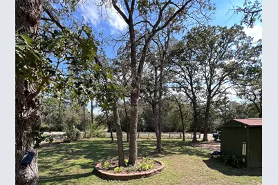 242 Shadow Oak Drive, Bastrop, TX 78602 - Photo 9