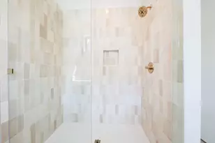 6315 Del Monte Rd, Austin, TX 78741 - Photo 19