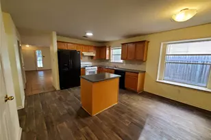 15308 Sarah's Creek Dr, Pflugerville, TX 78660 - Photo 5