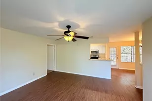 8801 Schick Rd, Austin, TX 78729 - Photo 7