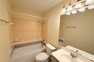 8801 Schick Rd, Austin, TX 78729 - Photo 19