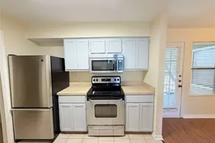 8801 Schick Rd, Austin, TX 78729 - Photo 11