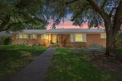 2712 Braemar Drive, Waco, TX 76710 - Photo 1