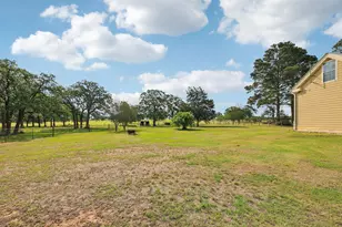 1200 Co Rd 211, Giddings, TX 78942 - Photo 29