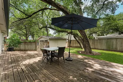 2005 Bowman Avenue, Austin, TX 78703 - Photo 21