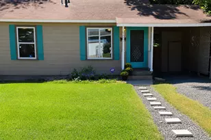 907 E 56th St, Austin, TX 78751 - Photo 3